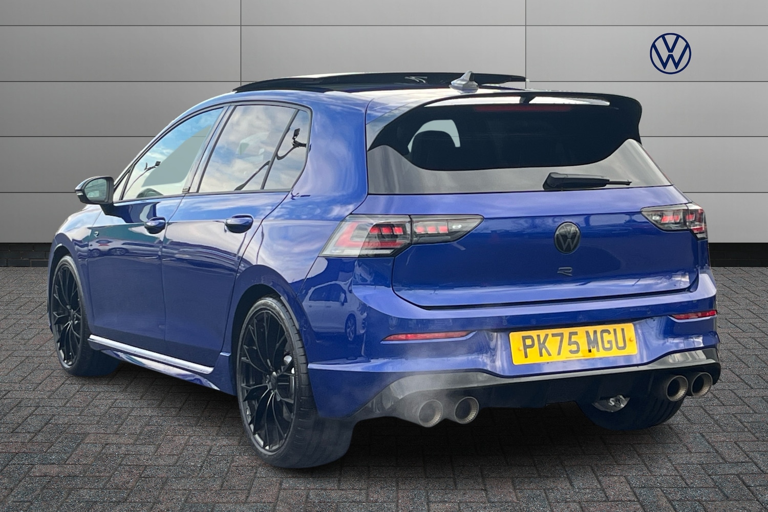 Used Volkswagen Golf 2025 for sale - 76856308: Photo 3