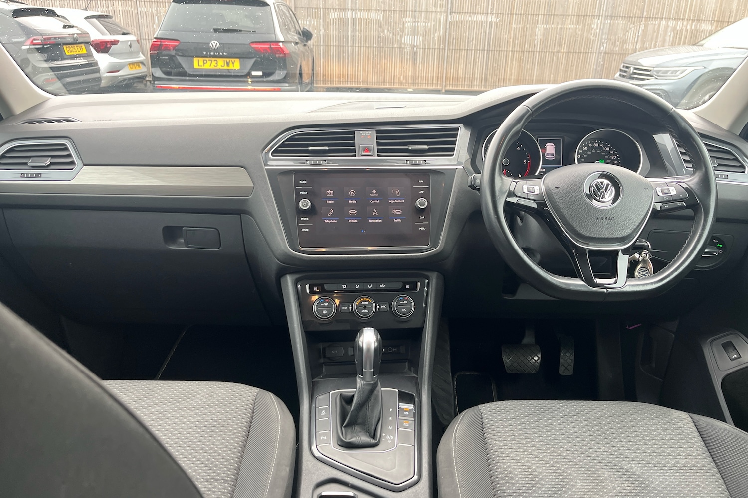 Used Volkswagen Tiguan Allspace 2018 for sale - 77778988: Photo 8