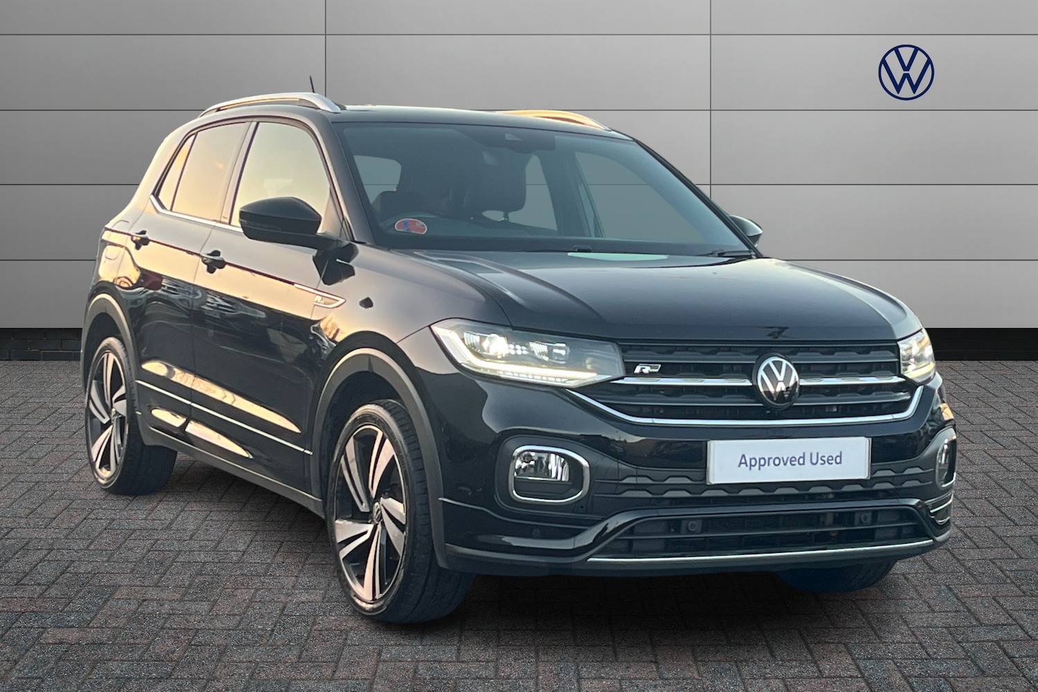 Used Volkswagen T-Cross 2022 for sale - 76675245: Photo 1