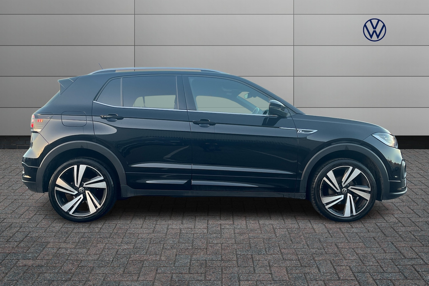 Used Volkswagen T-Cross 2022 for sale - 76675245: Photo 4