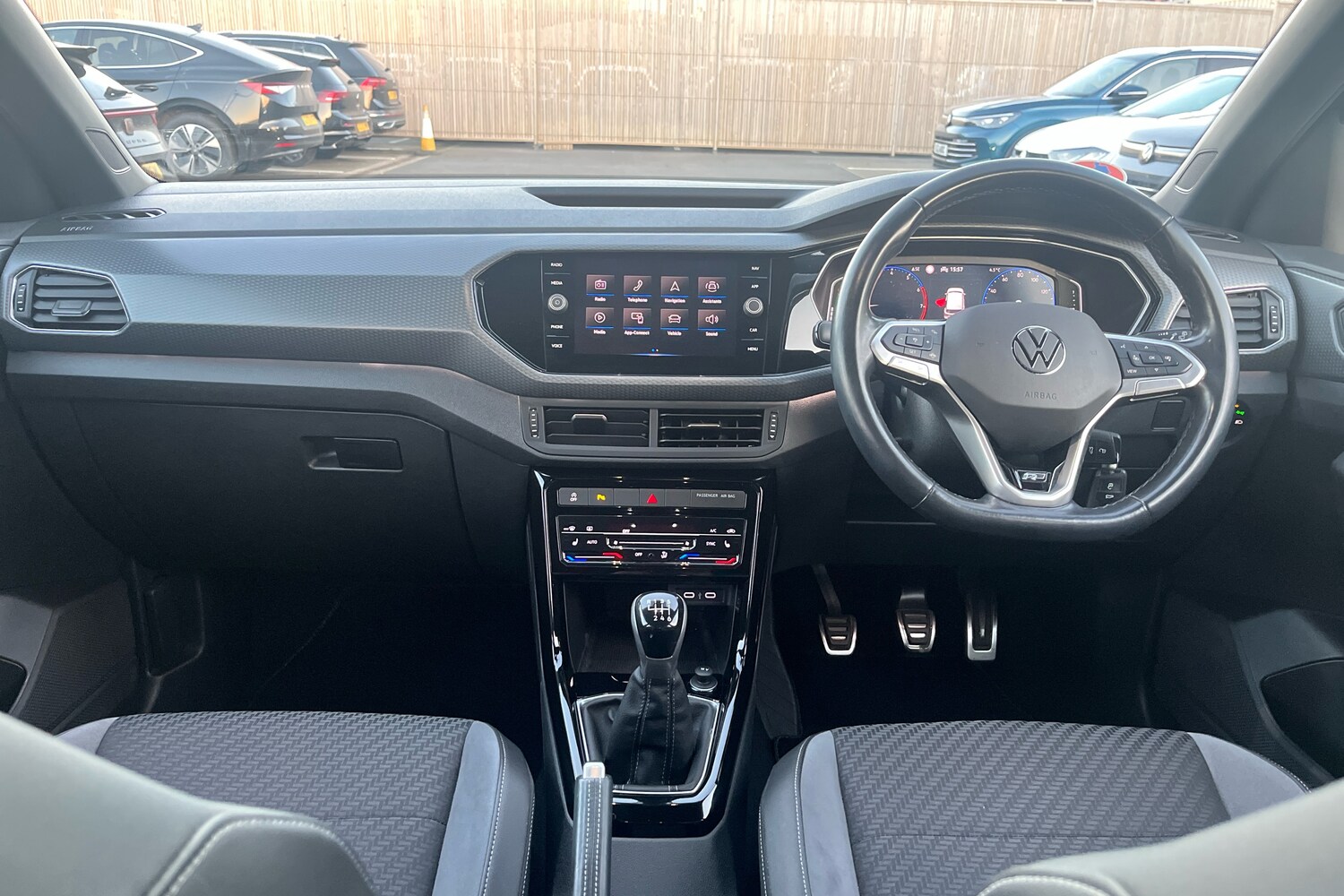 Used Volkswagen T-Cross 2022 for sale - 76675245: Photo 8