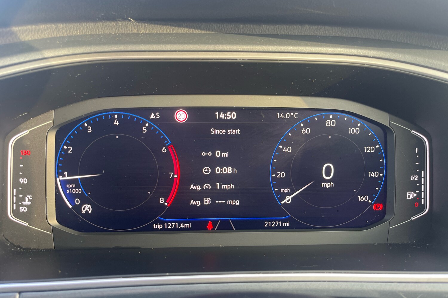 Used Volkswagen T-Roc 2022 for sale - 76674674: Photo 7