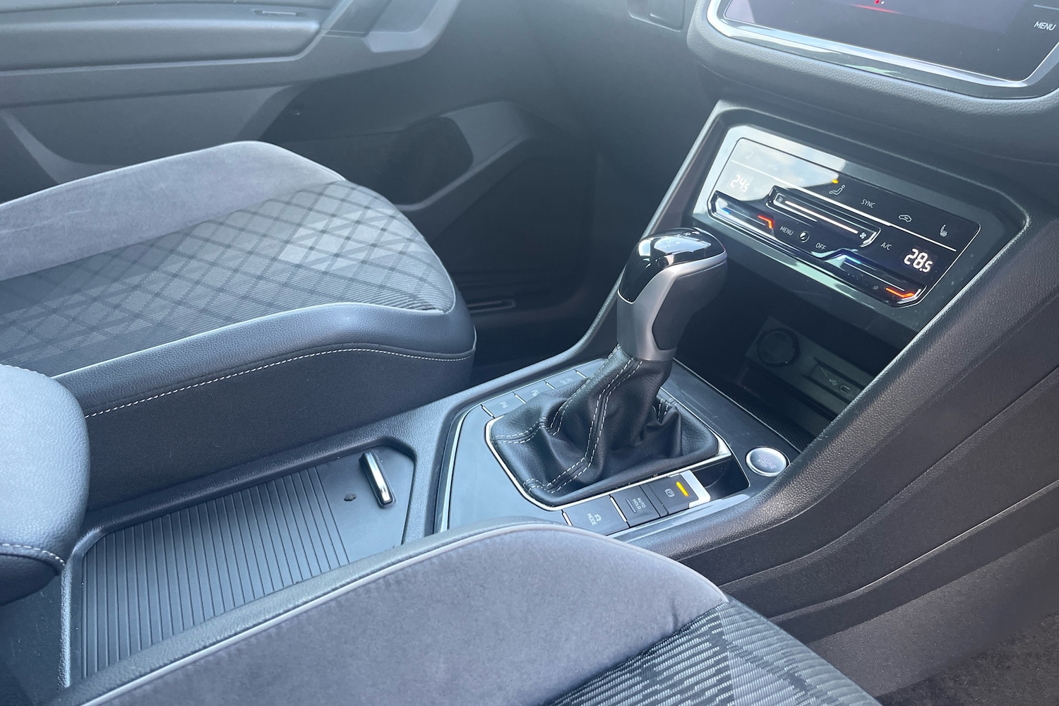 Used Volkswagen Tiguan 2023 for sale - 76676227: Photo 10