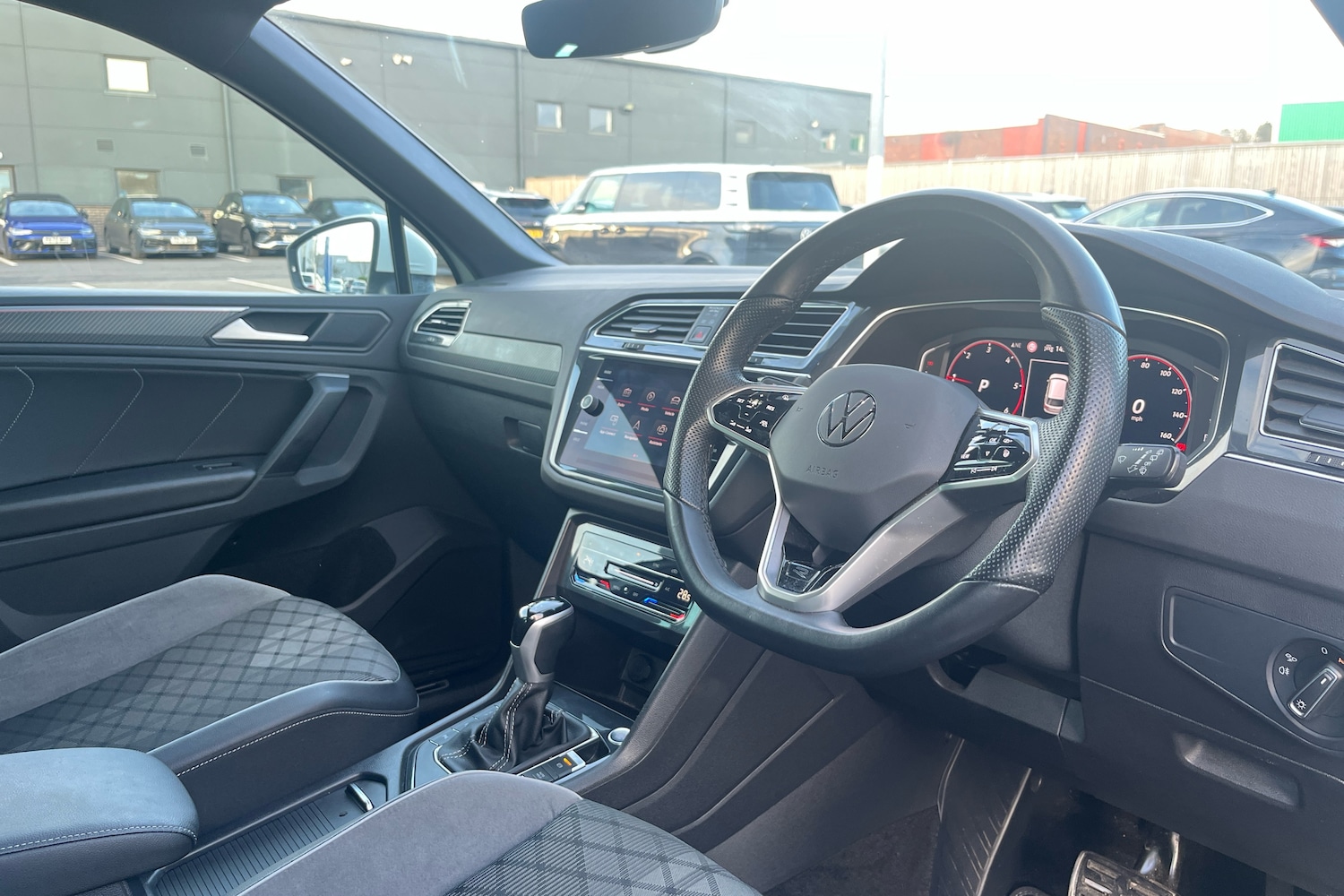 Used Volkswagen Tiguan 2023 for sale - 76676227: Photo 6