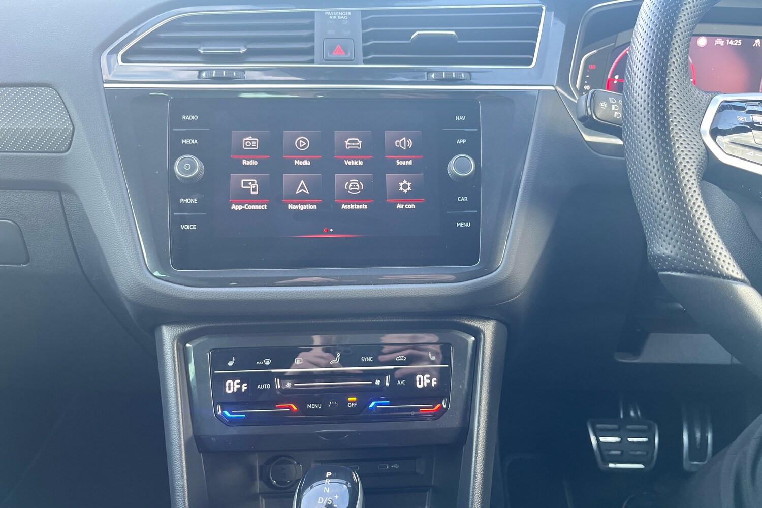 Used Volkswagen Tiguan 2023 for sale - 76676227: Photo 9