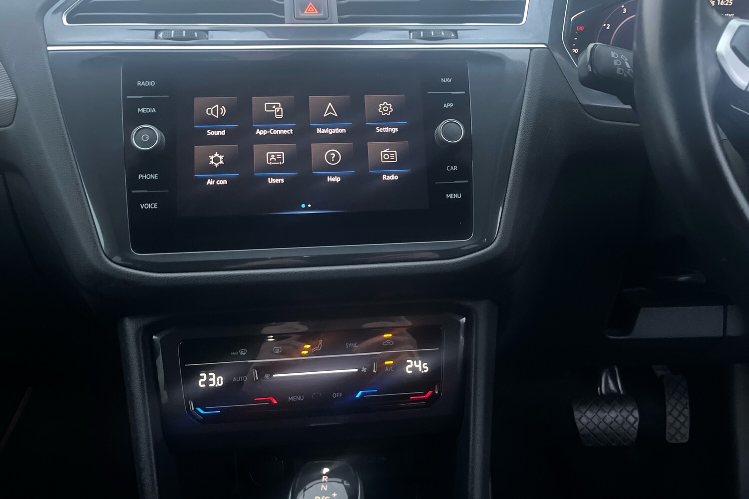 Used Volkswagen Tiguan Allspace 2022 for sale - 77855342: Photo 9