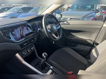 Used Volkswagen Polo 2024 for sale - 78423670: Photo