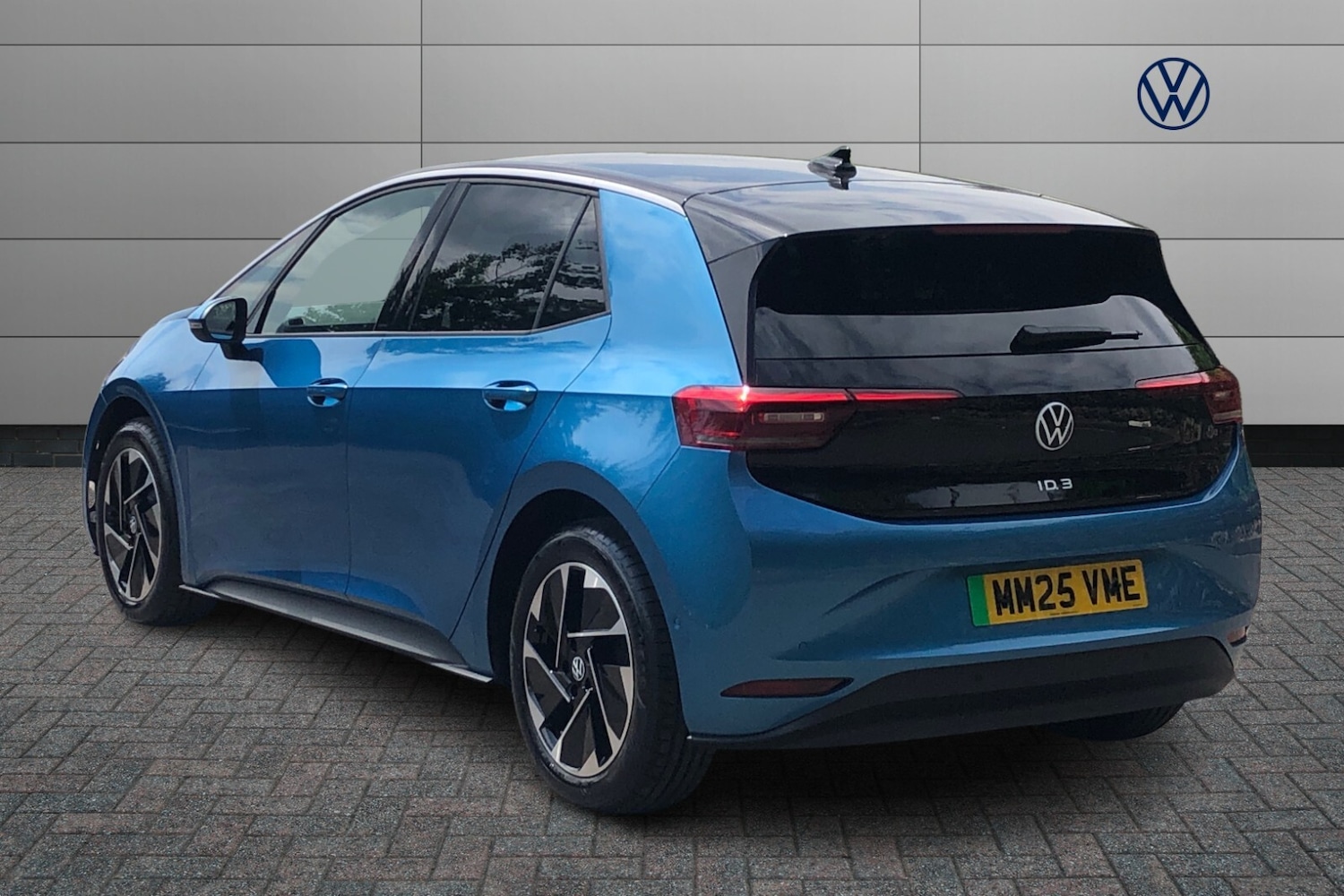 Used Volkswagen ID.3 2025 for sale - 78074566: Photo 3