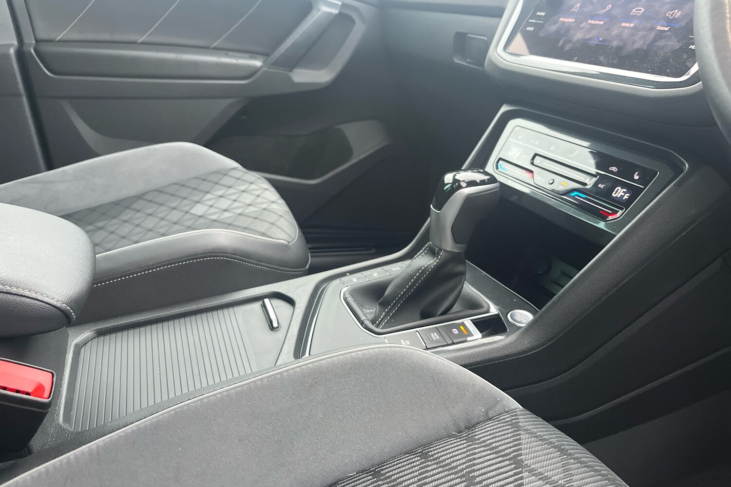 Used Volkswagen Tiguan 2022 for sale - 77697988: Photo 10