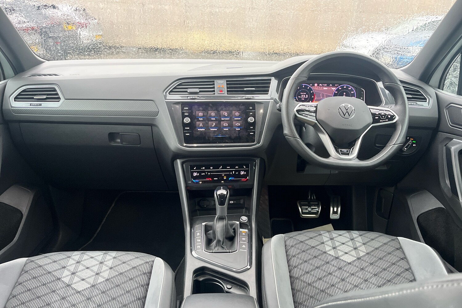 Used Volkswagen Tiguan 2022 for sale - 77697988: Photo 8