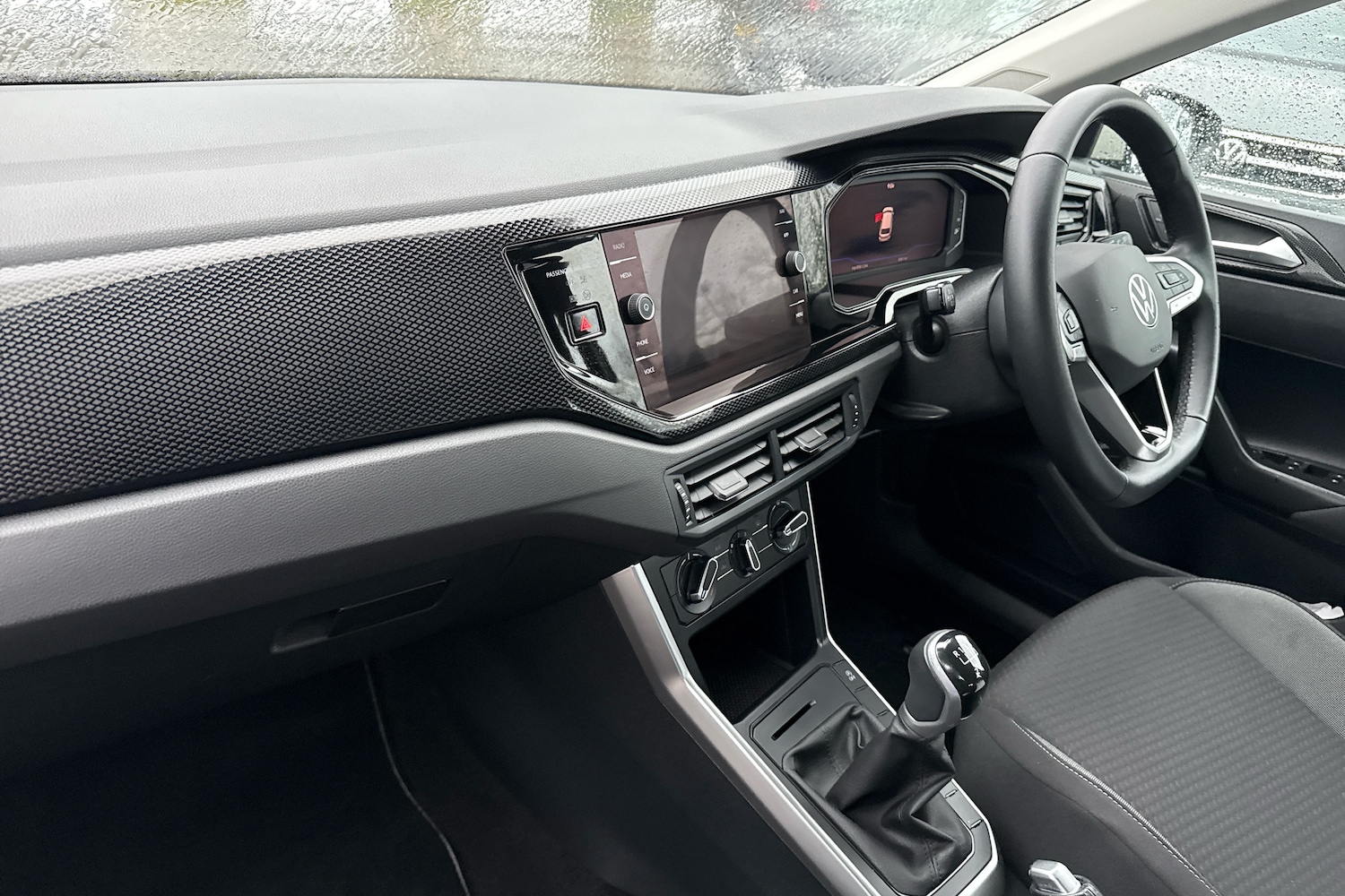 Used Volkswagen Polo 2022 for sale - 77218432: Photo 2