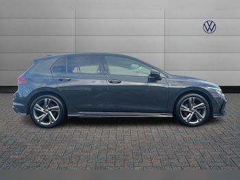 Used Volkswagen Golf 2022 for sale - 77647726: Photo