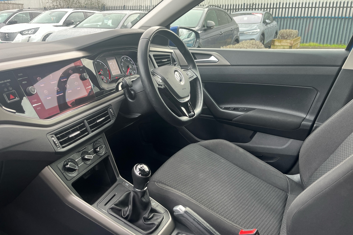 Used Volkswagen Polo 2020 for sale - 77231844: Photo 2