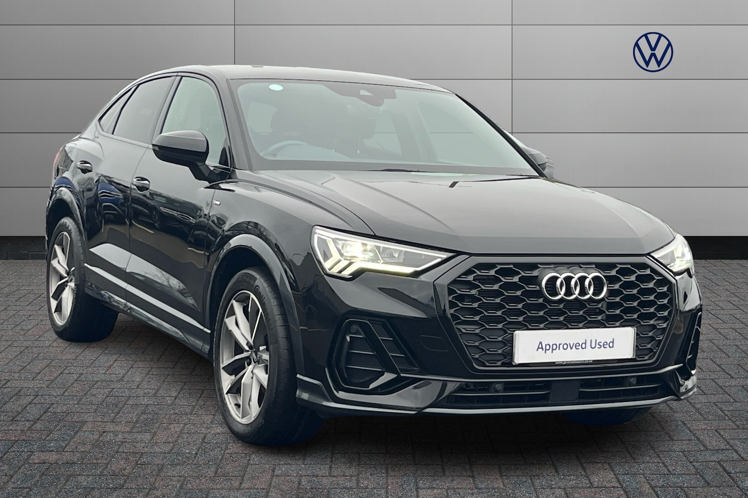 Used Audi Q3 2023 for sale - 77177898: Photo 1