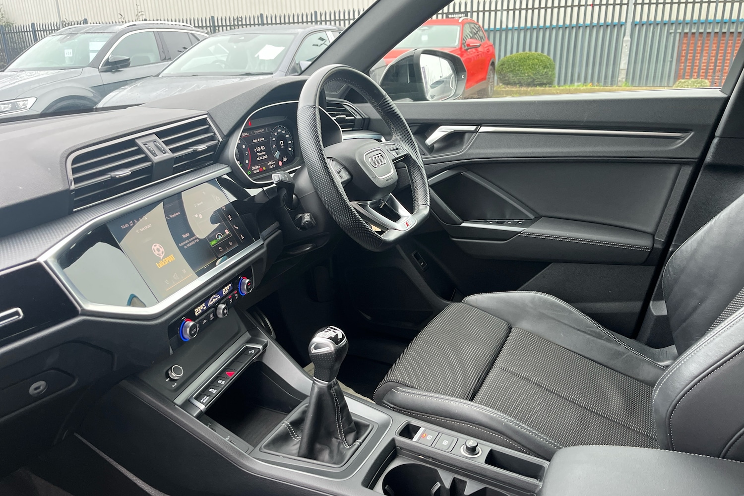 Used Audi Q3 2023 for sale - 77177898: Photo 2