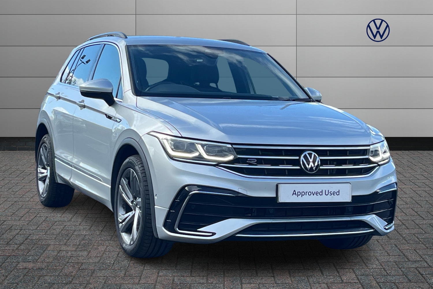 Used Volkswagen Tiguan 2022 for sale - 76674379: Photo 1