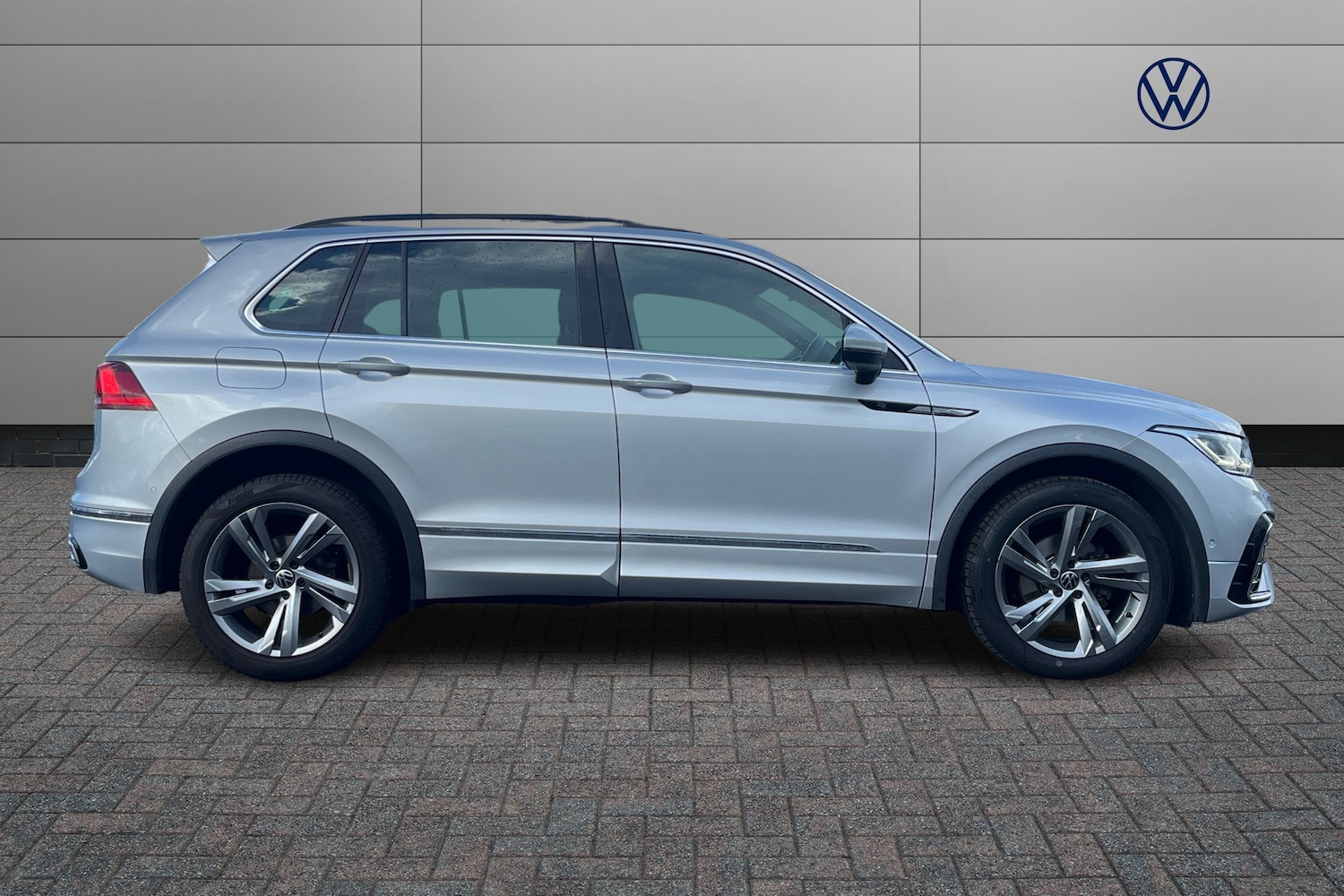 Used Volkswagen Tiguan 2022 for sale - 76674379: Photo 4