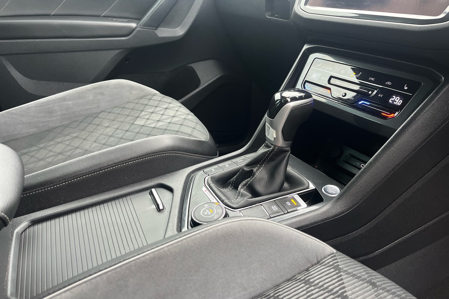 Used Volkswagen Tiguan 2022 for sale - 77307263: Photo 10