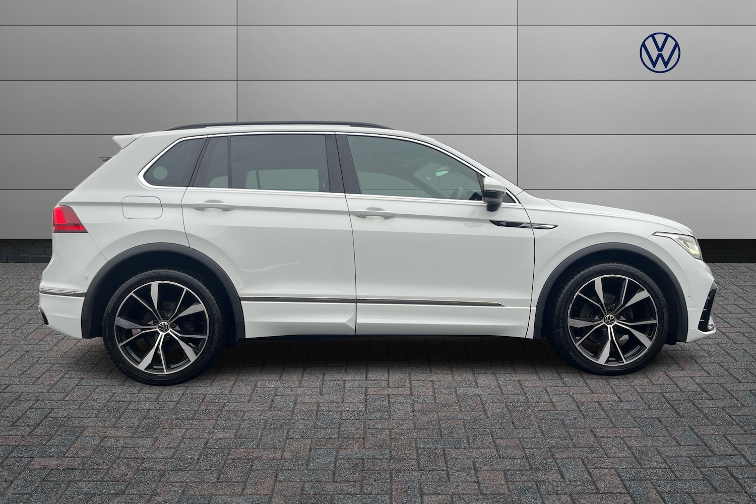 Used Volkswagen Tiguan 2022 for sale - 77307263: Photo 4