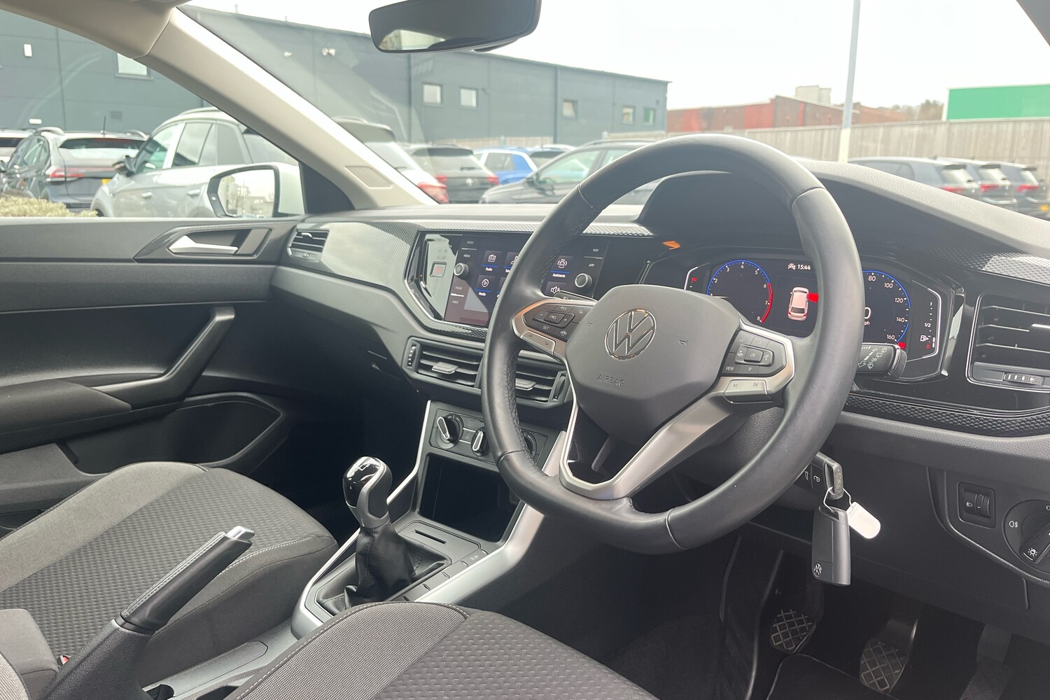 Used Volkswagen Polo 2022 for sale - 77660083: Photo 6