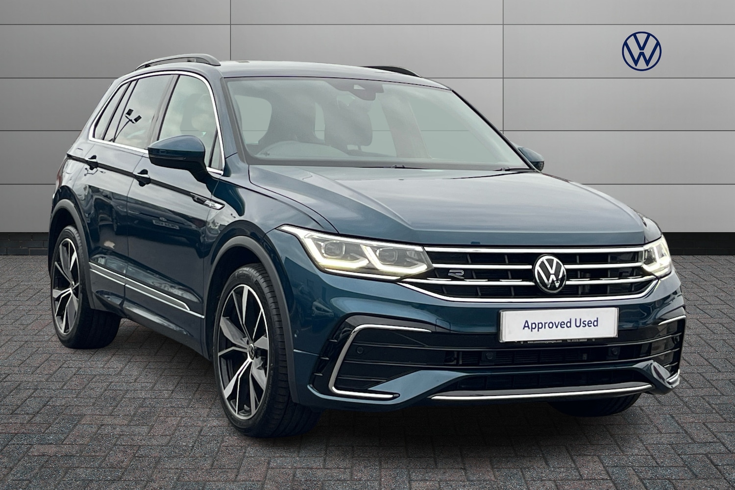 Used Volkswagen Tiguan 2023 for sale - 76676307: Photo 1