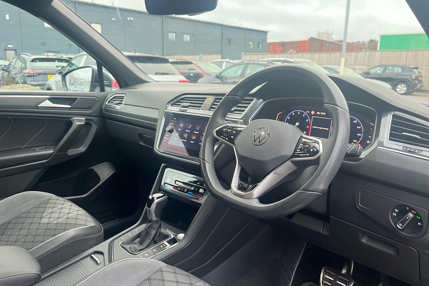 Used Volkswagen Tiguan Allspace 2025 for sale - 77512363: Photo 6