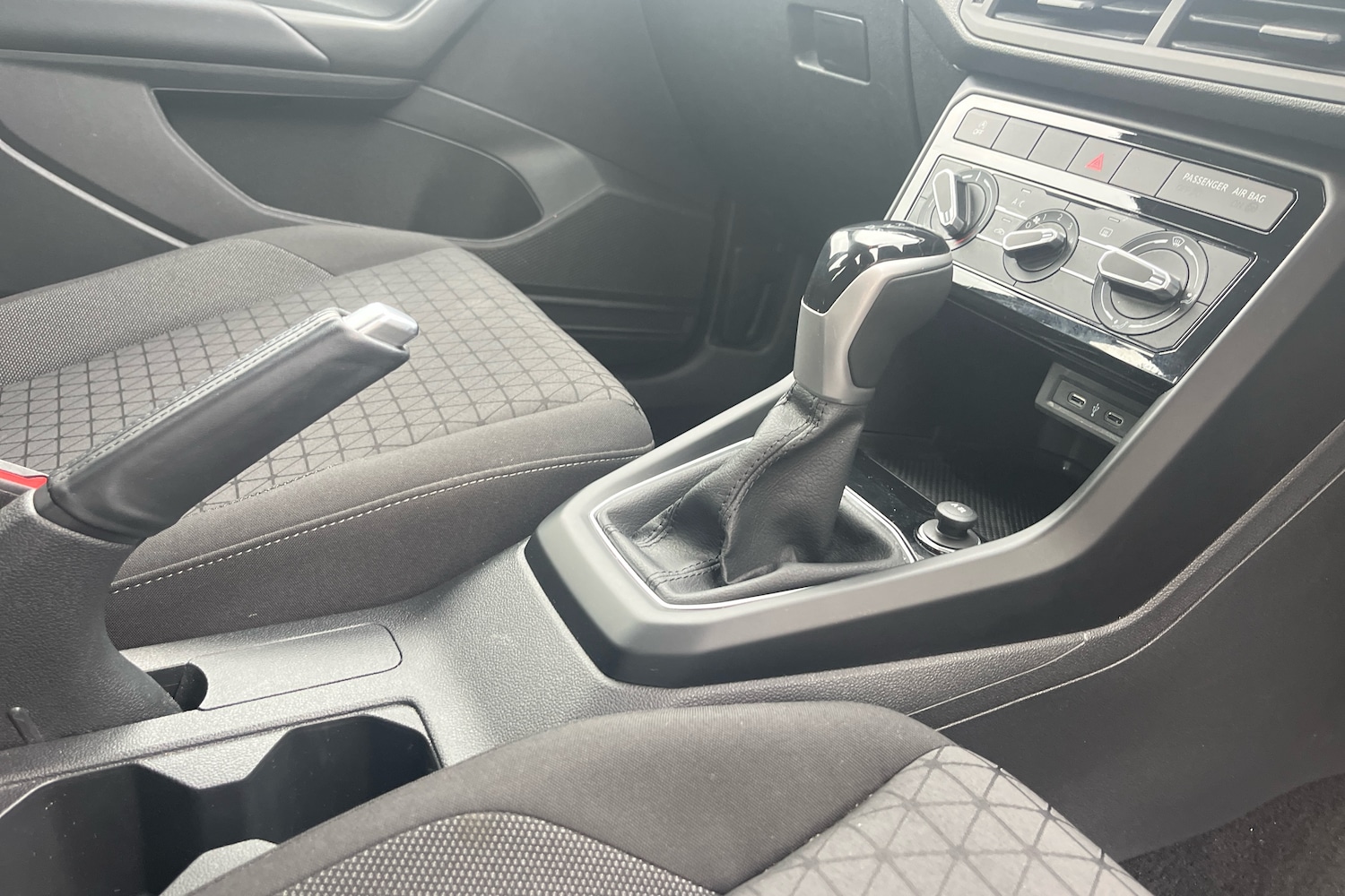 Used Volkswagen T-Cross 2022 for sale - 76674422: Photo 10