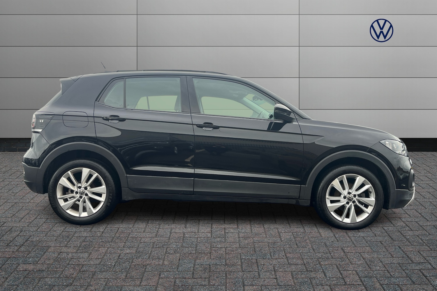 Used Volkswagen T-Cross 2022 for sale - 76674422: Photo 4