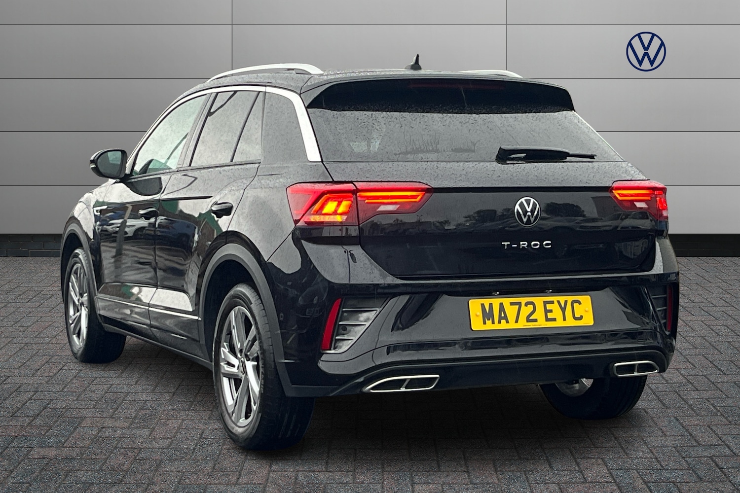 Used Volkswagen T-Roc 2022 for sale - 77841077: Photo 3