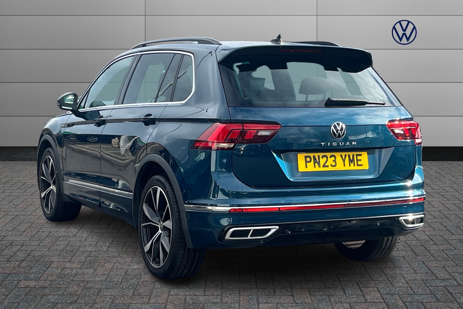 Used Volkswagen Tiguan 2023 for sale - 76676407: Photo 3