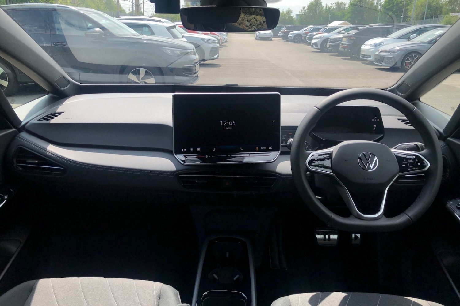 Used Volkswagen ID.3 2025 for sale - 77770810: Photo 8