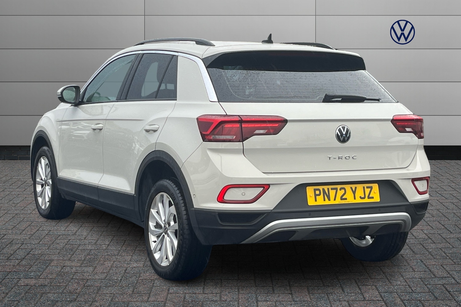 Used Volkswagen T-Roc 2022 for sale - 77613969: Photo 3