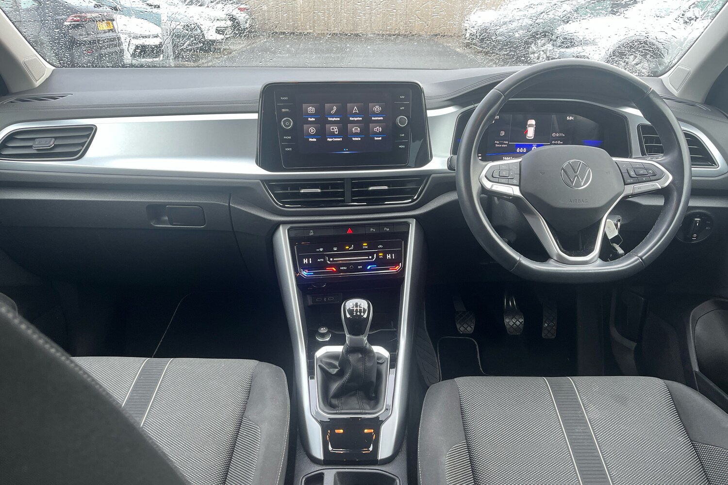 Used Volkswagen T-Roc 2022 for sale - 77613969: Photo 8