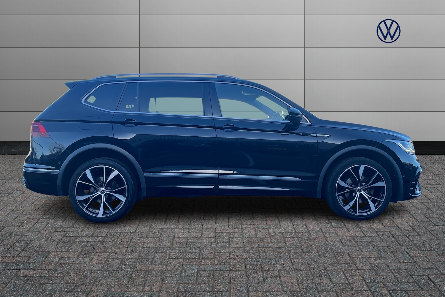 Used Volkswagen Tiguan Allspace 2022 for sale - 77498305: Photo 4