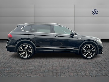 Used Volkswagen Tiguan Allspace 2022 for sale - 77256238: Photo