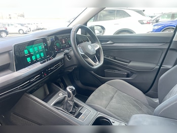 Used Volkswagen Golf 2020 for sale - 77941991: Photo