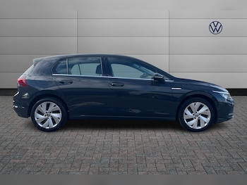 Used Volkswagen Golf 2020 for sale - 77941991: Photo