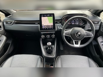 Used Renault Clio 2021 for sale - 75757993: Photo