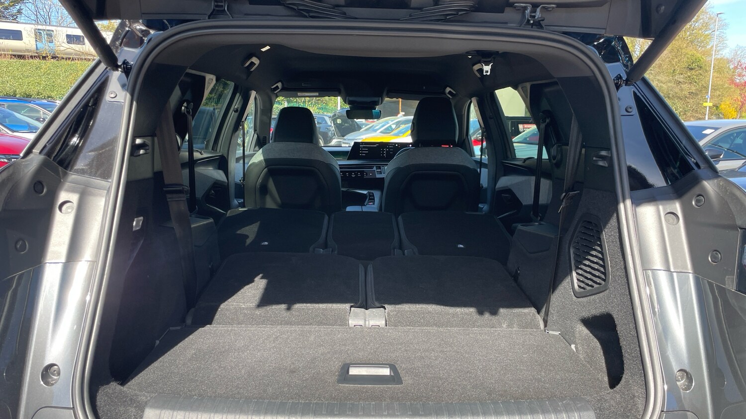 Used Peugeot 5008 2024 for sale - 78158079: Photo 46