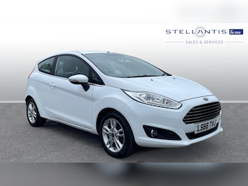Used Ford Fiesta 2016 for sale - 77884344: Photo