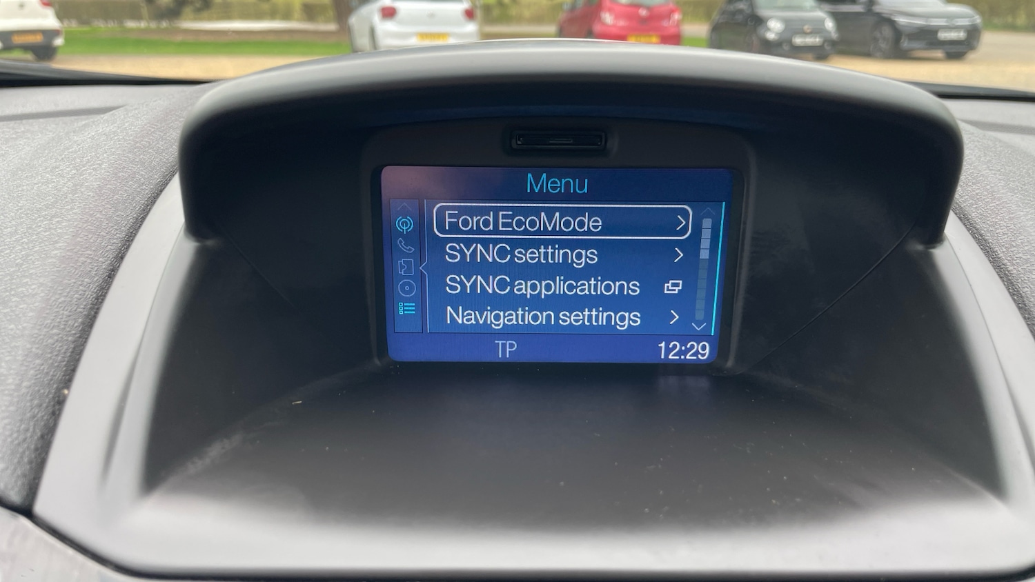 Used Ford Fiesta 2016 for sale - 77884344: Photo 31