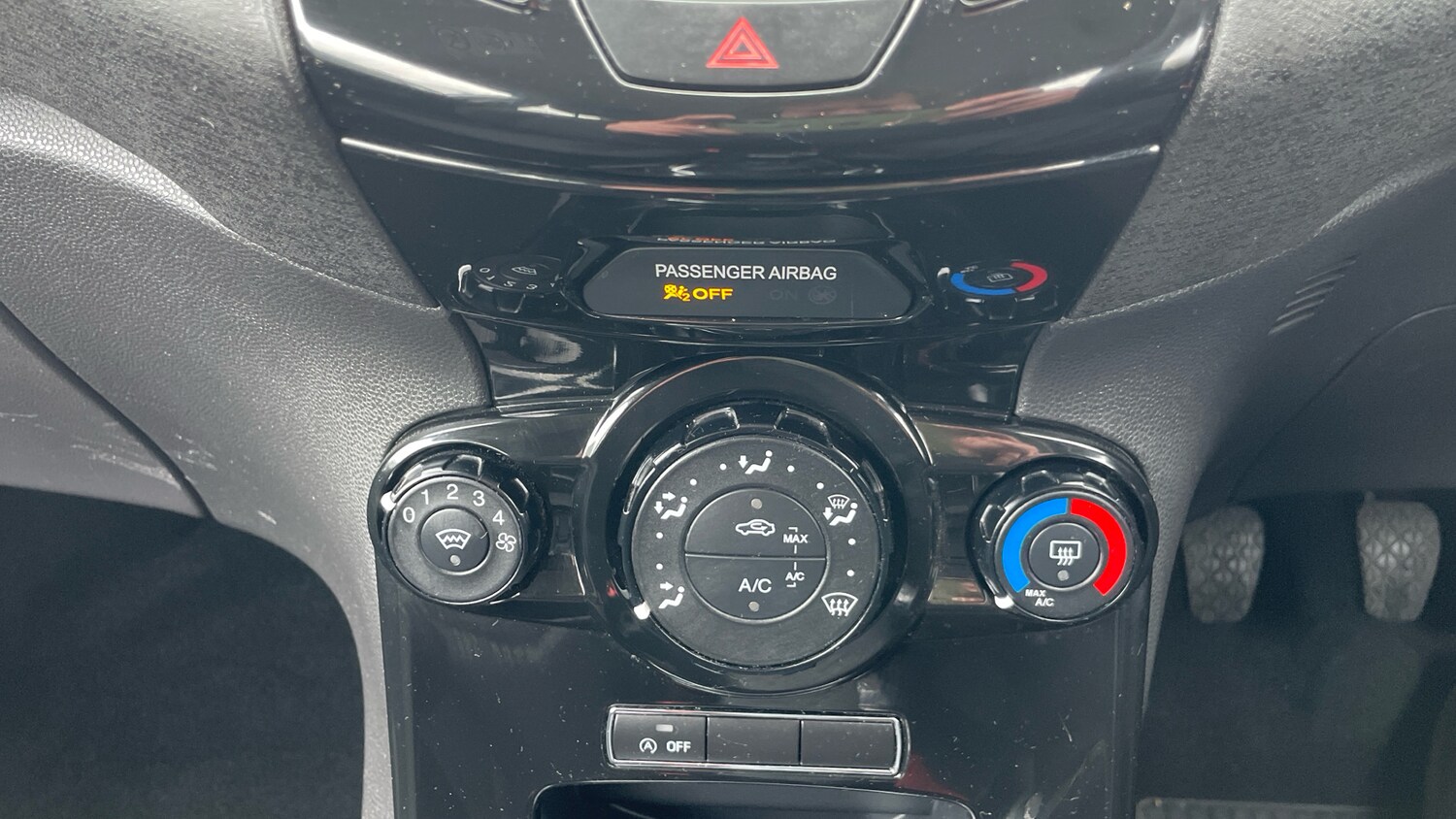 Used Ford Fiesta 2016 for sale - 77884344: Photo 33