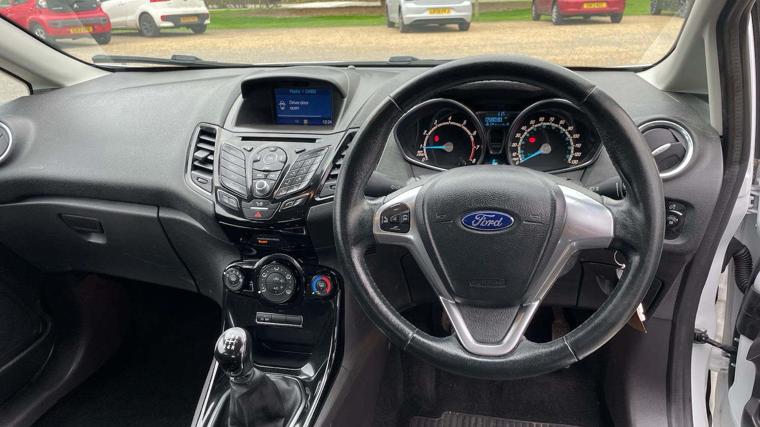 Used Ford Fiesta 2016 for sale - 77884344: Photo 4