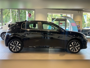 Used Peugeot 208 2025 for sale - 76803259: Photo