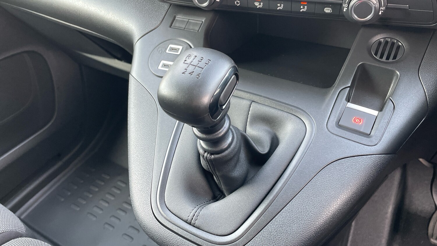 Used Peugeot Partner 2025 for sale - 77971201: Photo 20