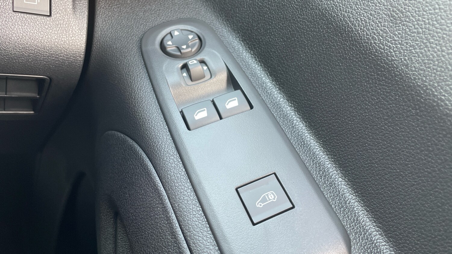 Used Peugeot Partner 2025 for sale - 77971201: Photo 22