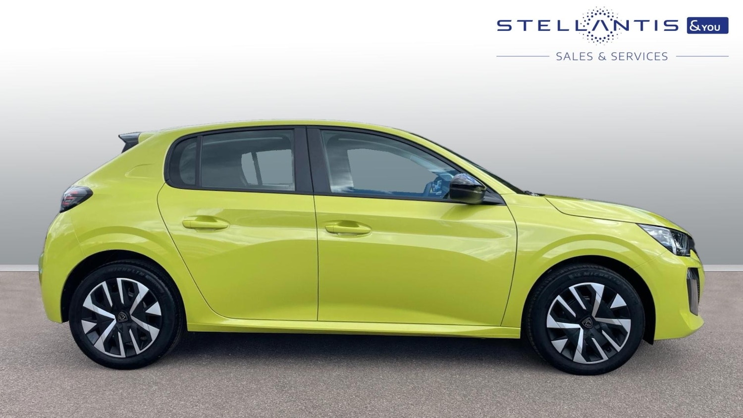 Used Peugeot 208 2024 for sale - 76574310: Photo 2