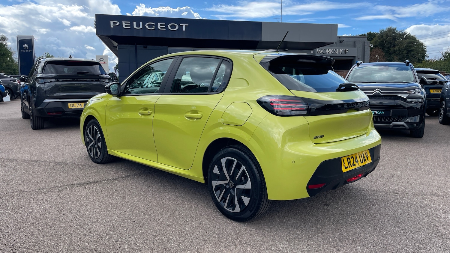 Used Peugeot 208 2024 for sale - 76574310: Photo 5