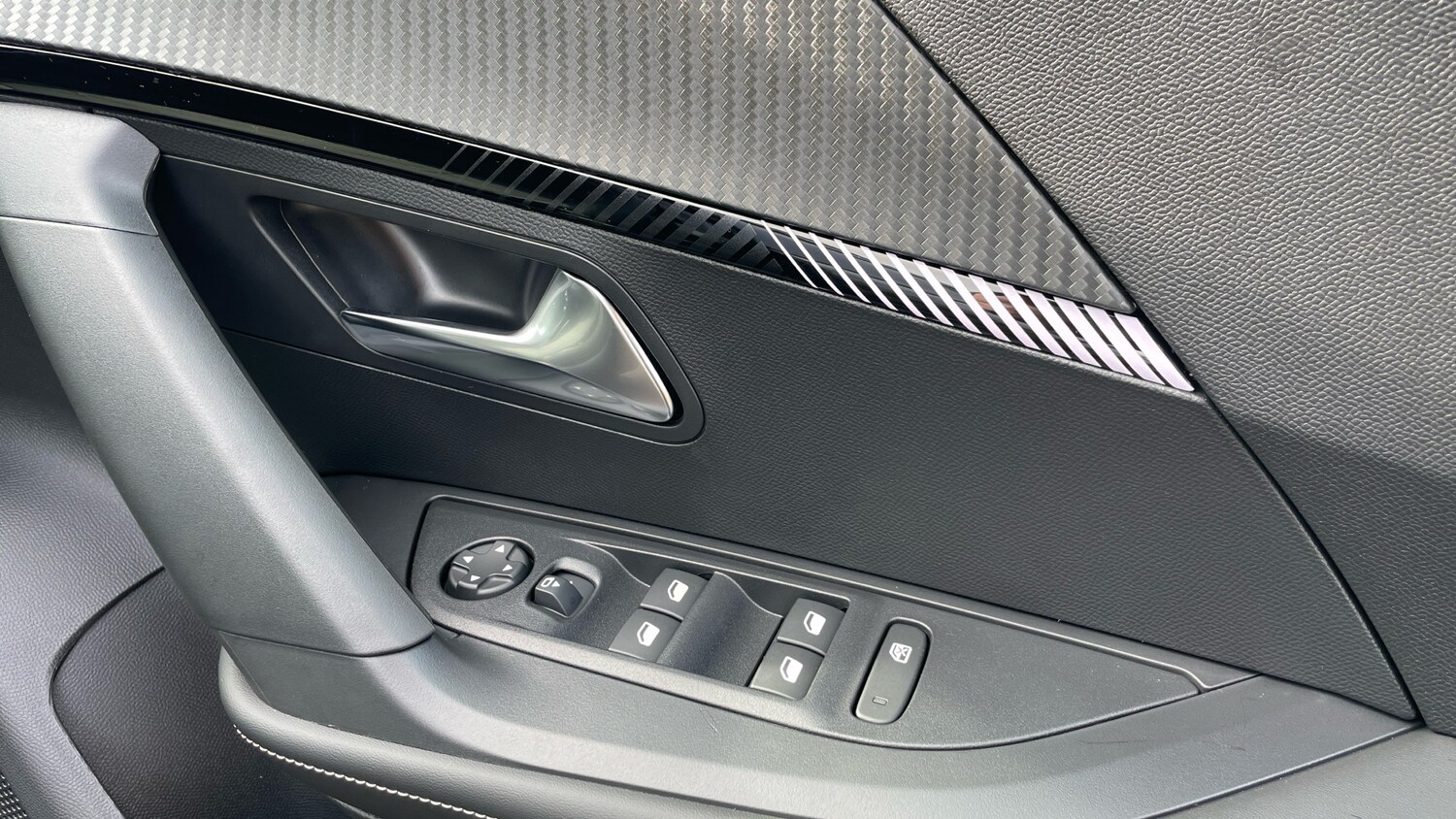 Used Peugeot 2008 2026 for sale - 77511981: Photo 22