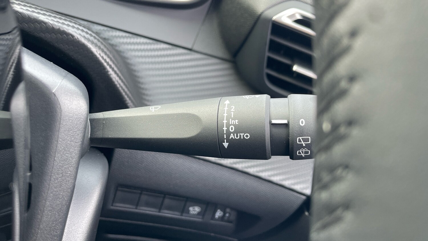 Used Peugeot 2008 2026 for sale - 77511981: Photo 28